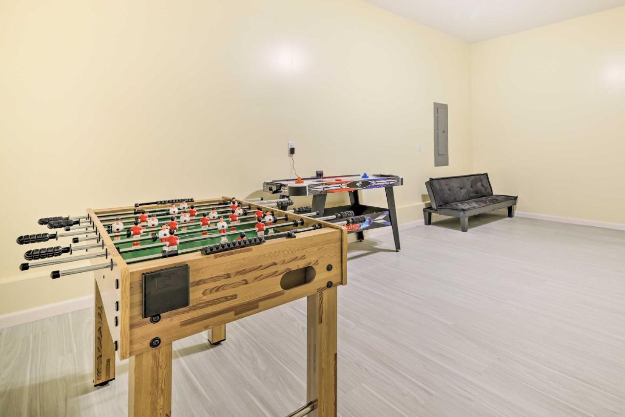 Pocono Summit Home Game Room And Lake Access! Exterior photo